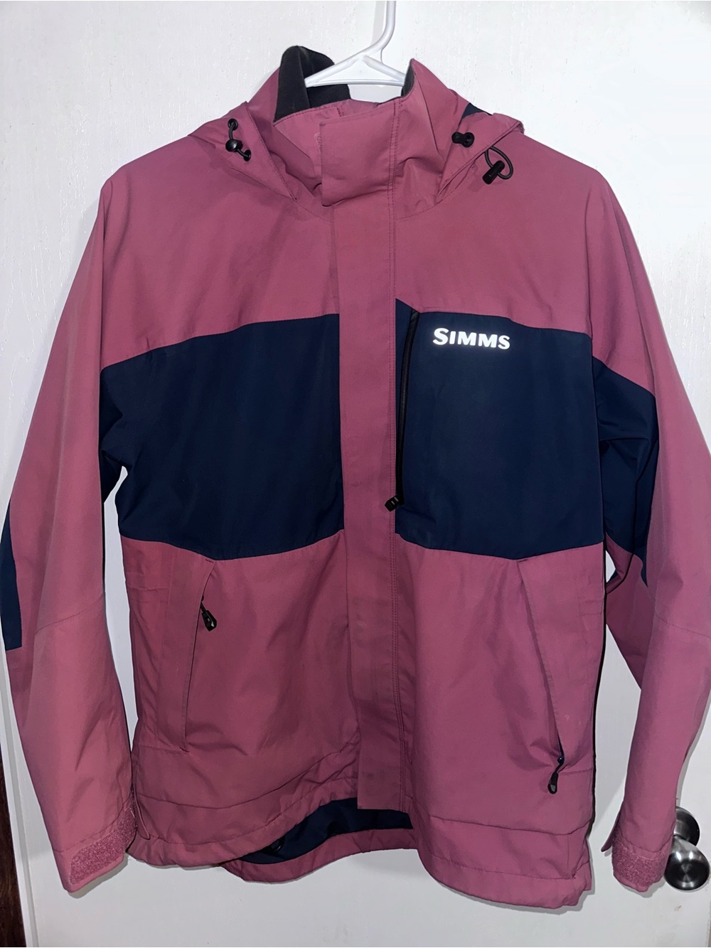 Simms Women’s Small Hooded Jacket - Mauve & black